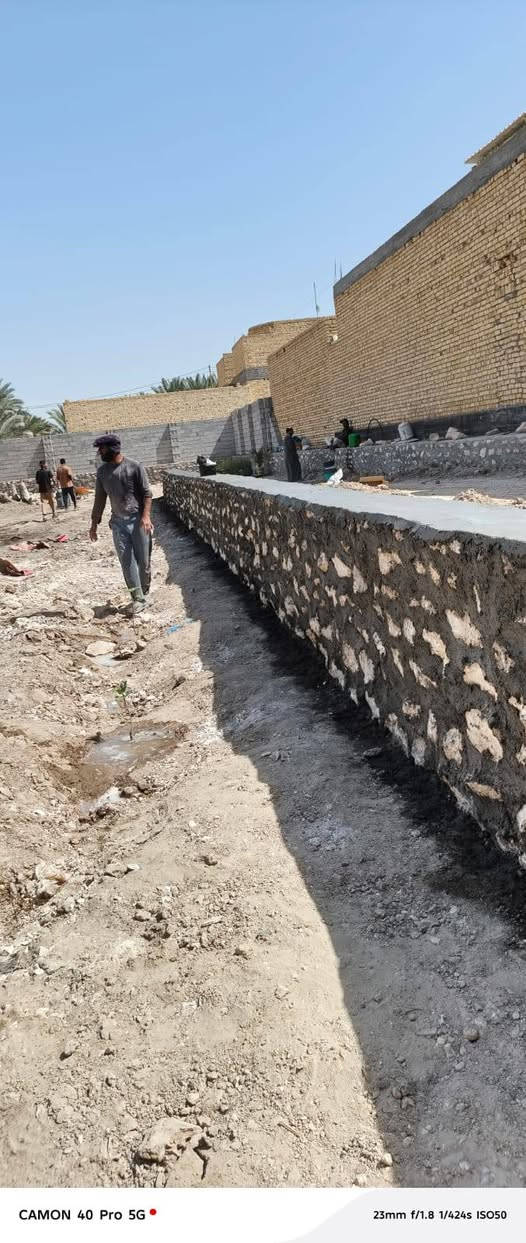 سلام عليكم عمل اليوم في السماوه 

شغل حجر من الدرجه اولى بسماوة

بناء استاذ  ابو علي البناء ال مري 🔨🔨

وشغل حسب الطلب سعر مناسب

استفسار اتصال ع رقم *********** او مراسله واتساب
