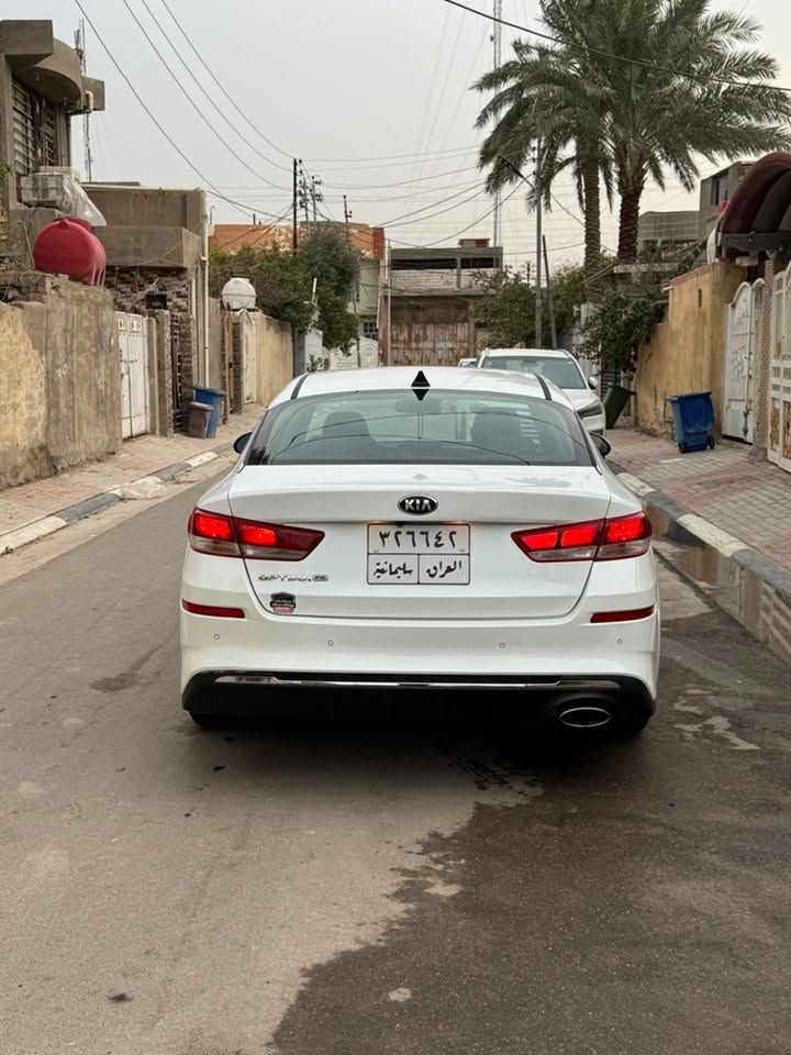اوبتما مديل 2020
وارد امريكي كلين 
مواصفات fe
ماشيه ٧٨ميل 
رقم انكليزي جديد بسمي 
معروضه ١٥٨وبيه مجال 
التواصل 
***********
