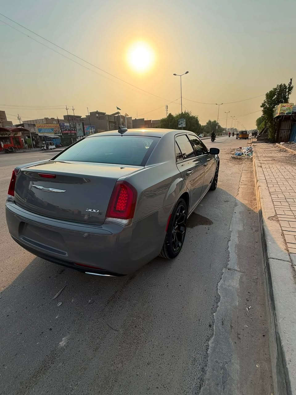 السلام عليكم اوباما ٢٠١٩ S   دخول جديد ظباط لون سمنتي 
بدون فتحه 
بدون حادث كلين السياره 
ماشيه 63mil

موصفات Sبدون فتحه
كشنات جلد حضن
كشنات كهرباء
شاشه
كامره خلفيه
شفتات ستيرن
تخم تاير ويل مبدل جديد
تشغيل عن بعد
سياره جاهزه بدون اي نقص
 رقم ظباط ديالى تسجل مباشر بئسم الي يشتري

مكان سياره بغداد
ملاحظة بيه شخط بدعاميه وشخط خفيف بالباب 

تواصل ***********
