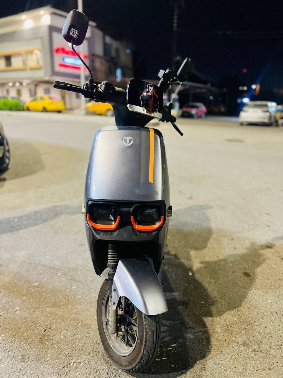 ريان ابو عيون • نظيف • معارض