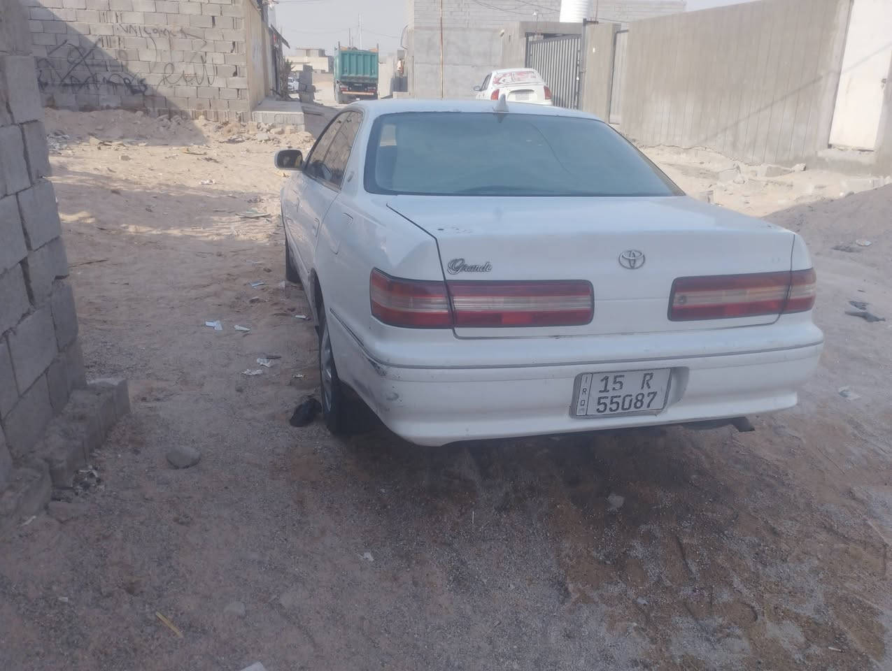 السلام عليكم من رخصت الدمن مارك موديل 97 كفالة كص ونقل.وصبق محرك كير تبريد كله جديد 2500فيفتي فيشه وحده السياره بسمي الرقم انبار انكليزي مشروع وطني الحداده الورا جديده الكدام نص ونص السعر 58وبيه مجال بصيط حك الجيه العنوان زبير للتواصل ***********
