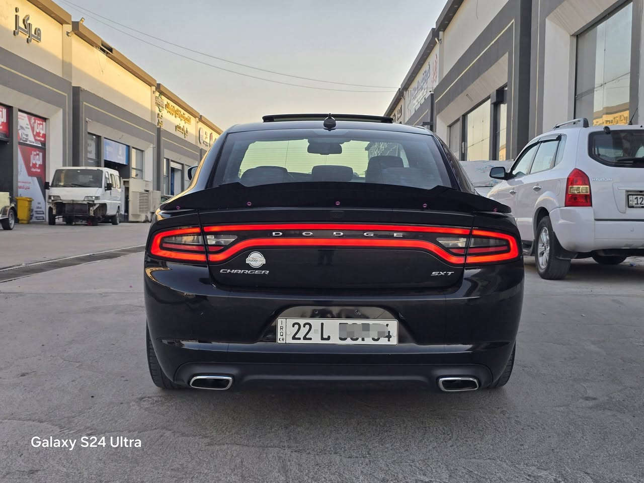 للبيع
سعر 174$
جارجر موديل 2015 فيئة sxt بلس 
ماشية 86 ألف فقط  استخدام شخصي 
🚫مكفولة بدون ضرر بدون صبغ 
بيها مكانات صغيرة تعديل بارد 
رقم اربيل دولي رقم وهزة وسنويه جديد شرط التحويل 
بيها كوبون بانزين ⛽️ 
محرك v6 حجم 3600 كير طيارة شرط المحرك والكير ولاكسل 
موصفات sxt بلس 
سلايد فتحة سقف 
شاشة كبيرة تحكمات ستيرن حساسات خلفية 
كشن كهرب هيتر بلكشن ستيرن هيتر 
 تبريد ثلللج ❄️❄️ 
صدر امامي خلفي جديد طخم تايرات جديد 
سيارة جاهزة
موصل الايسر مجمع السلام قرب محطة تعبئةالتأميم مقابل دلو الصباغ 
***********
***********

