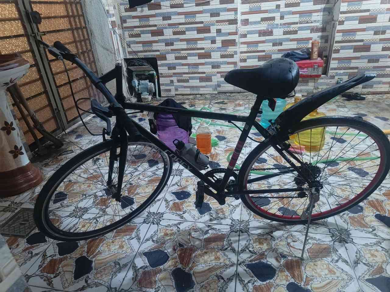 بايسكل 700 • نظيف • مكان كوت