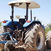 كاروبة نيوهولند • موديل ٢٠١٢ • حجم ٨٠