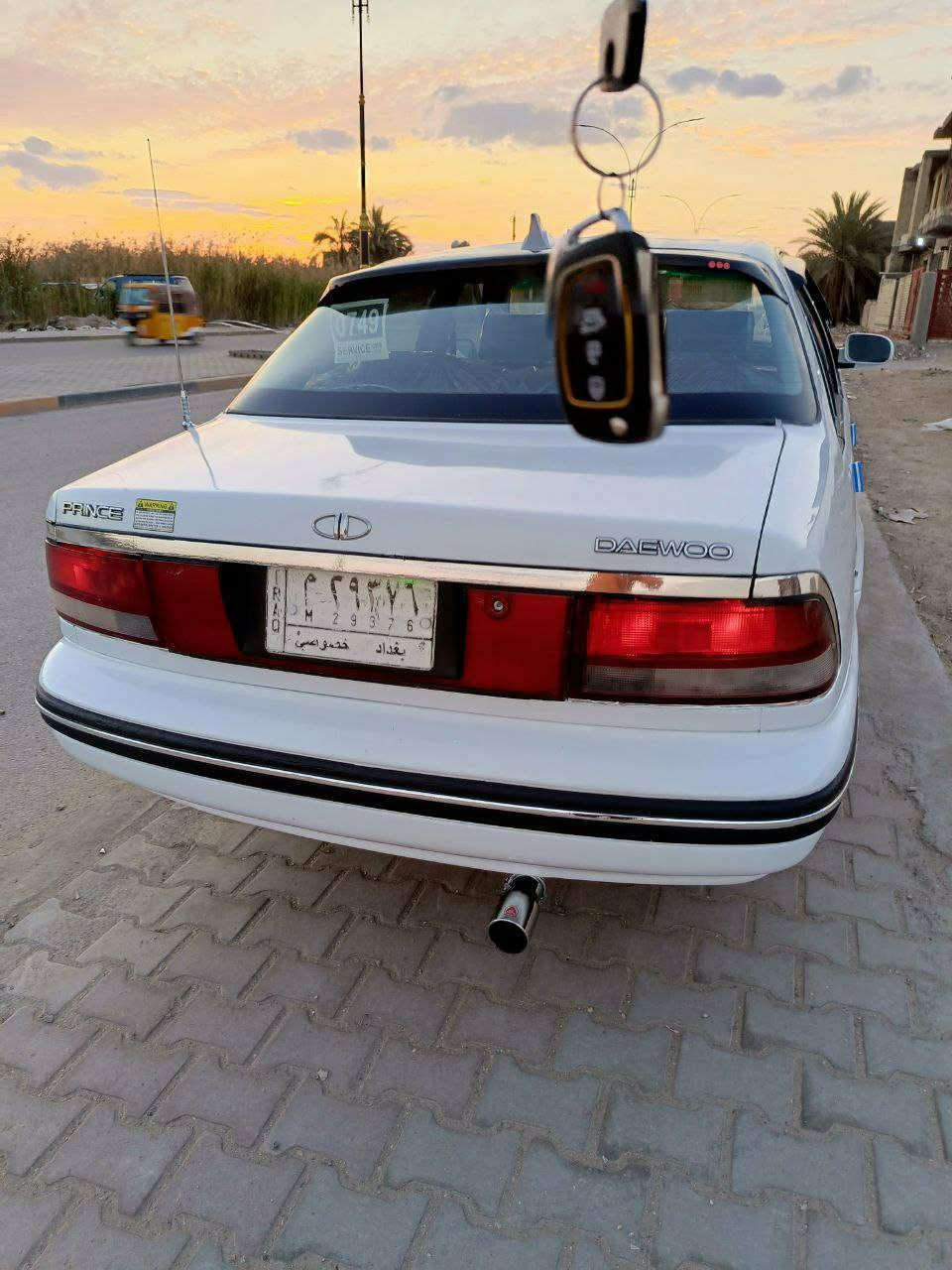 دايو برنس ١٩٩٤
تبريد .حدادية .تخم تاير 
كاملة السعر 44$وبيها مجال 
***********
