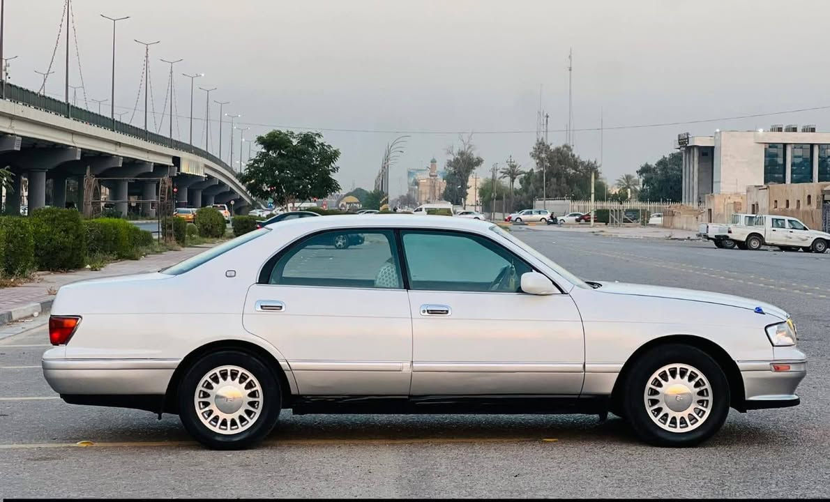 السلام عليكم ورحمة الله وبركاتة
للبيع بطه منفصل موديل 1994 رقم انبار مشروع وطني انكليزي بسمي ثاني يوم اداور 

مكفوله من الكصه ونقل الجثه والعيب الشرعي والضربه القويه

مكينه وكير وحداديه وتخم تاير

تبريد جاهز مال جناي العنوان نجف مشخاب سعرها 60 وبيها مجال 
للاستفسار ع رقم ***********
