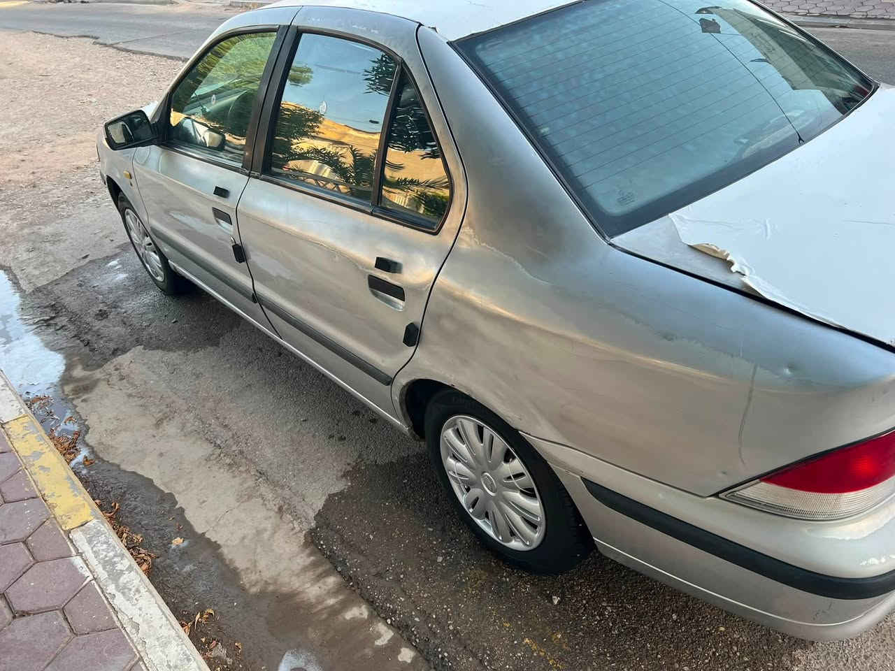 سمند موديل  12 بيها طخه بالجاملغ الأمامي السياره تخم تاير صدر جديد تبريد السعر 35 بيها مجال حك الجيه مكان السياره كوت ***********
