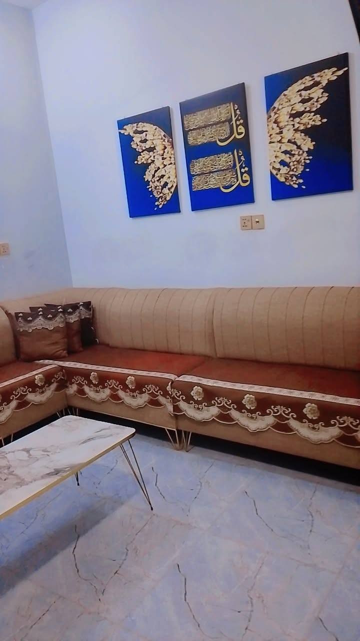 ديوان ١٠ مقاعد • بلوك أسود • رجل واكعه