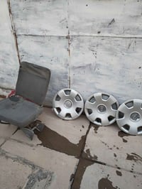 كشن الصغير جنبي H2 للبيع 25الف.كبات عدد3 15 الف. للتواصل 07713729003