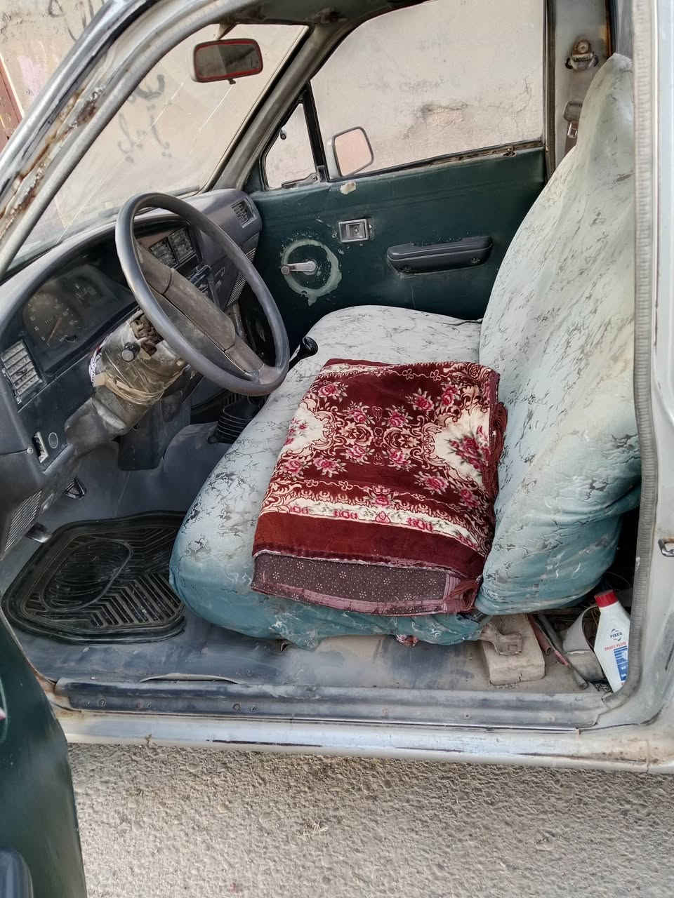 سلام عليكم بيكم مديل 90 مصبوقه جماليه رقم قادسيه سنويه جديده مكاني كوت ***********
