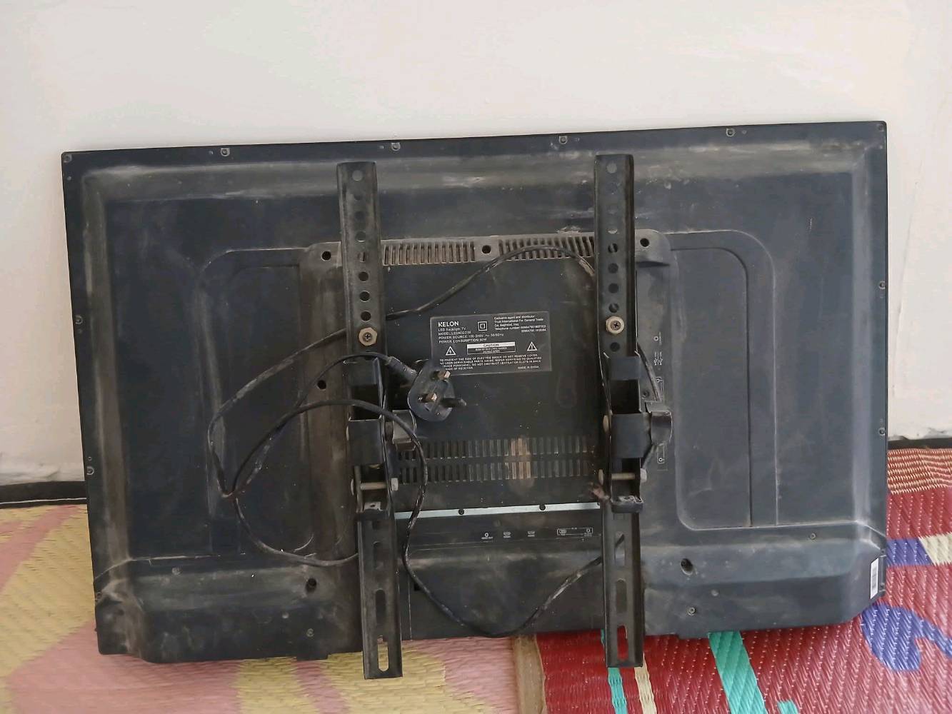 بلازما حجم ٣٢ بدون نت السعر ١٠٠ العنوان بغداد سبع البور قرب ثانوية الانوار الجديده