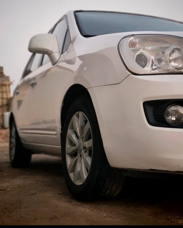 🚗 للبيع كيا كارينز

🔹 الموديل: 2012 (7راكب) 

🔹 وارد خليجي

🔹 السيارة مكفولة رقم بغداد إنكليزي

🔹 مكينة لاتنقيص ولا تبخير ممتازة جداً 

🔹 استخدام شخصي ومحافظ عليها

🔹 السيارة جاهزة للاستخدام ولا تحتاج الى صرف كبير

🔹 السياره على وضع الشركه لامفتوح محرك ولامبدل بيها شي 

🔹 تبريد ثلج  ❄⛄قطعتين 

💰 السعر: [130$ وبيها مجال قليل]

📍 المكان: [الديوانية/قضاء عفك]

📞  رقم الهاتف ***********
