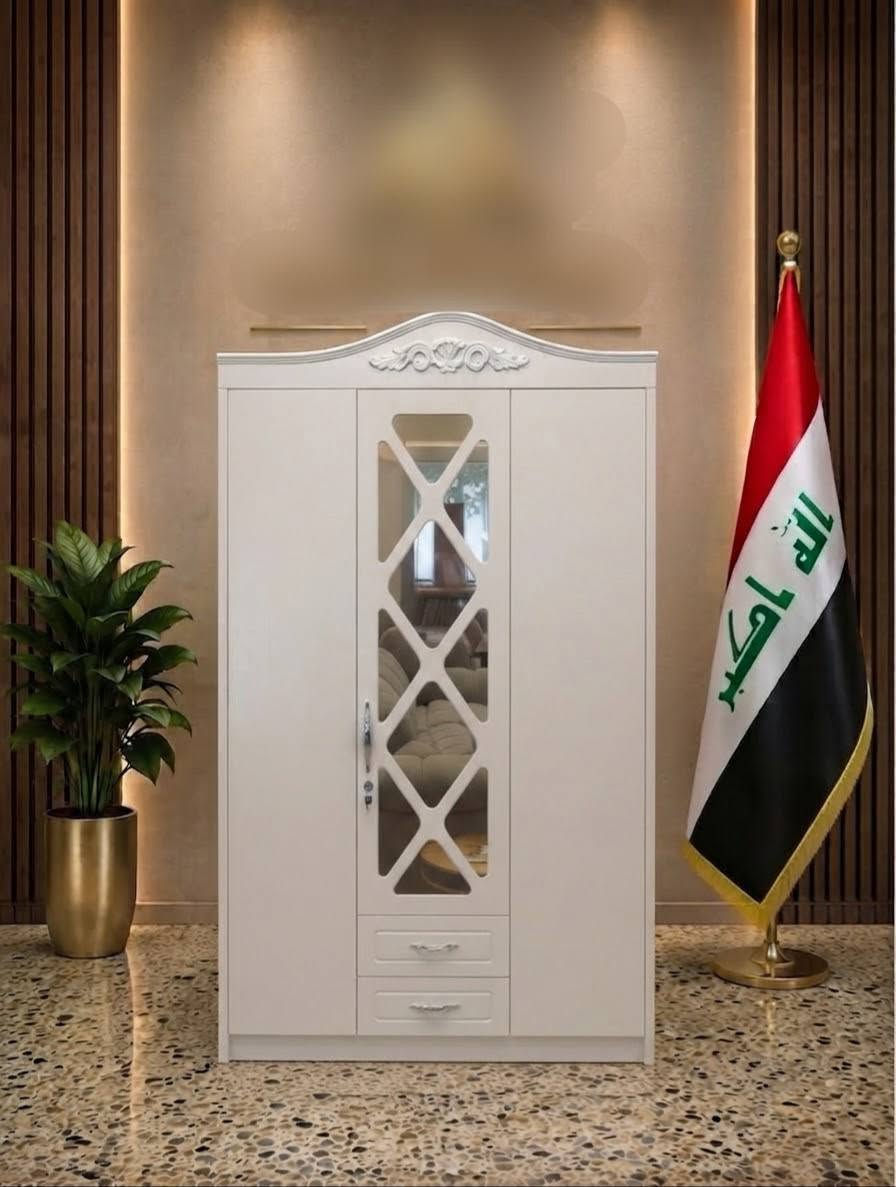 كنتور 2 باب 
كنتور 3 باب 

توصيل لجميع المحافظات 

موديل #صيني

نص مكتوب في الصور:
- الله اكبر