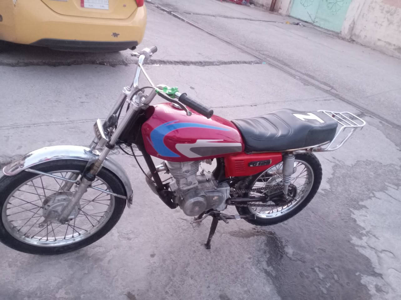 ***********,,, 200
200
