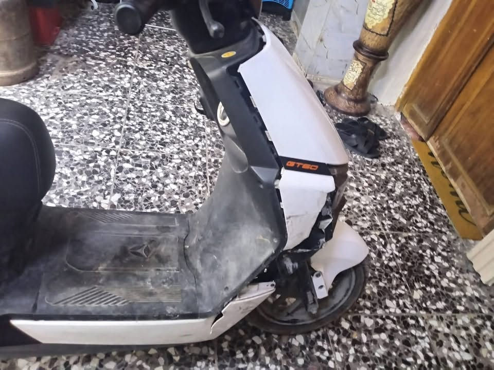 السلام عليكم
درجه البيع ياديا مكان  بغداد الشعب السعر 1100 وبيه مجال الاستفسار الرقم ***********
