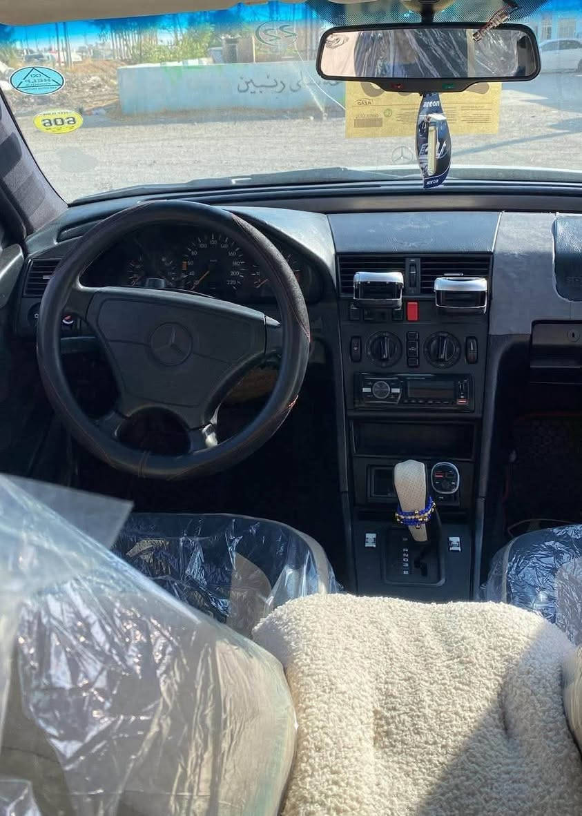 مارسیدز بەیبی شەبەح بۆ فرۆشتنو گۆڕینەوە گێروو مەیکینەی مەزبووت  vvt3000 سەیارەکە مەزبووتو  لەسەر دەقی شەریکە ماوە شەیالەی  گاردنەکەی گۆڕینی ئەوێ لەگەڵ کۆنترۆڵی گێڕەکەی  سەیارەکە علوجە بەشەرتی ماڵی مەدەنیوو دزیاری السليمانية, العراق

