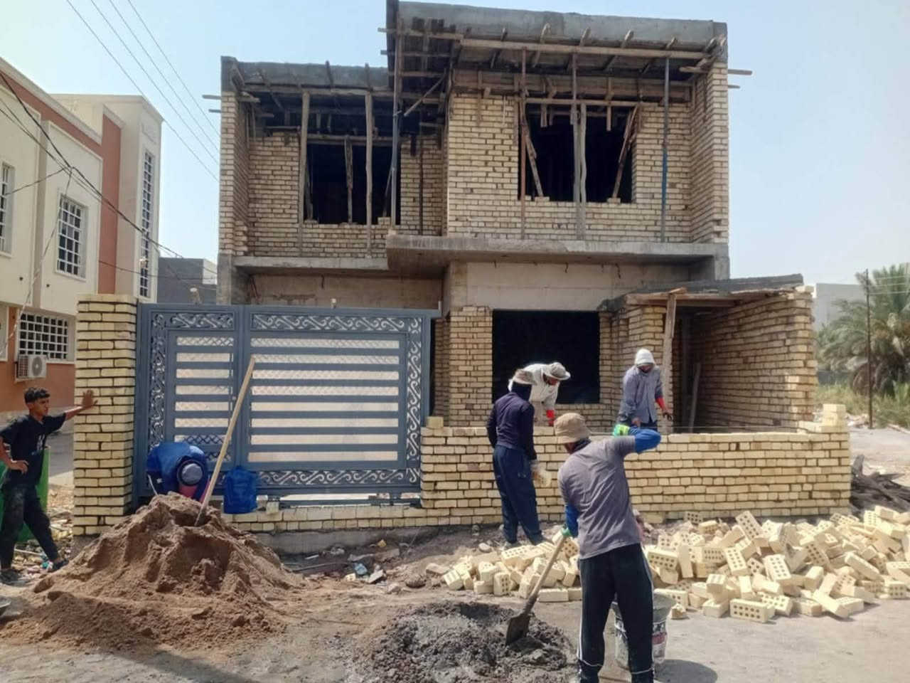 يعلن مكتب 📍المتوكل 📍
للمقاولات بناء الدور السكنية بنظام القسط والنقد
ترميم 
بناء 
اضافة بناء 
للبناء هياكل  او تسليم مفتاح 🔑 
بناء مزارع ترفيهية 
بناء عمارات او محلات تجارية 

مواصفات درجة أولى 
المقدمة نصف المبلغ 
والنصف الثاني اقساط شهرية 
يتم حساب  مساحة البناء حسب الخريطة 
 📍ديالى فقط 📍
كلشي باالقساط مع الضمان  
لالستفسار ومراسلة : ***********
