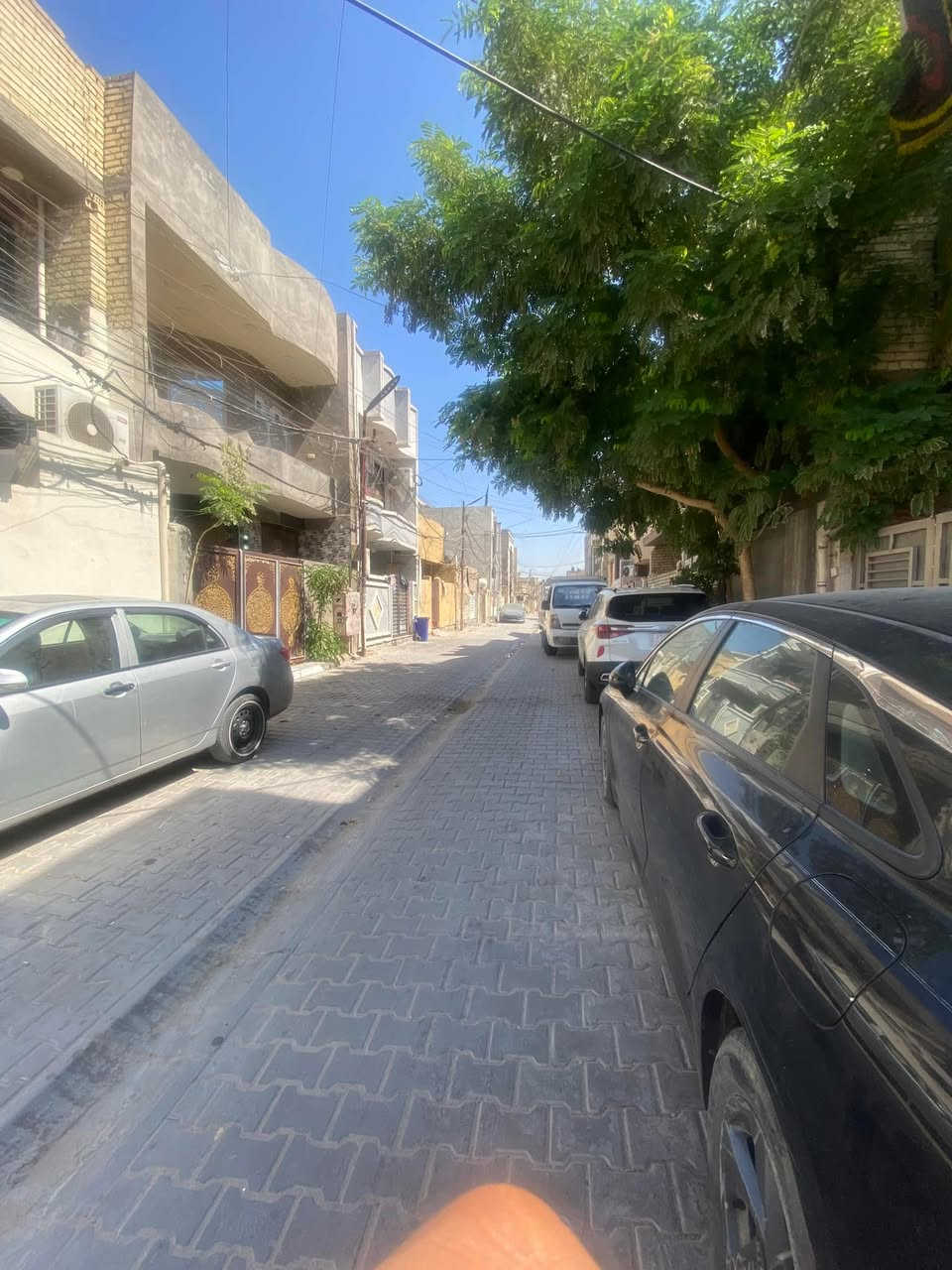 بيت مساحه ١٠٠ متر طابقين للبيع 
واجه ٦،٢٥ نزال ١٦ متر 
الموقع زراعي الحريه خلف أسواق نمبر وان 
البيت بيه ٤ غرف نوم بيت نضيف 
السعر ١٧٥ مليون 
للأستفسار ***********
