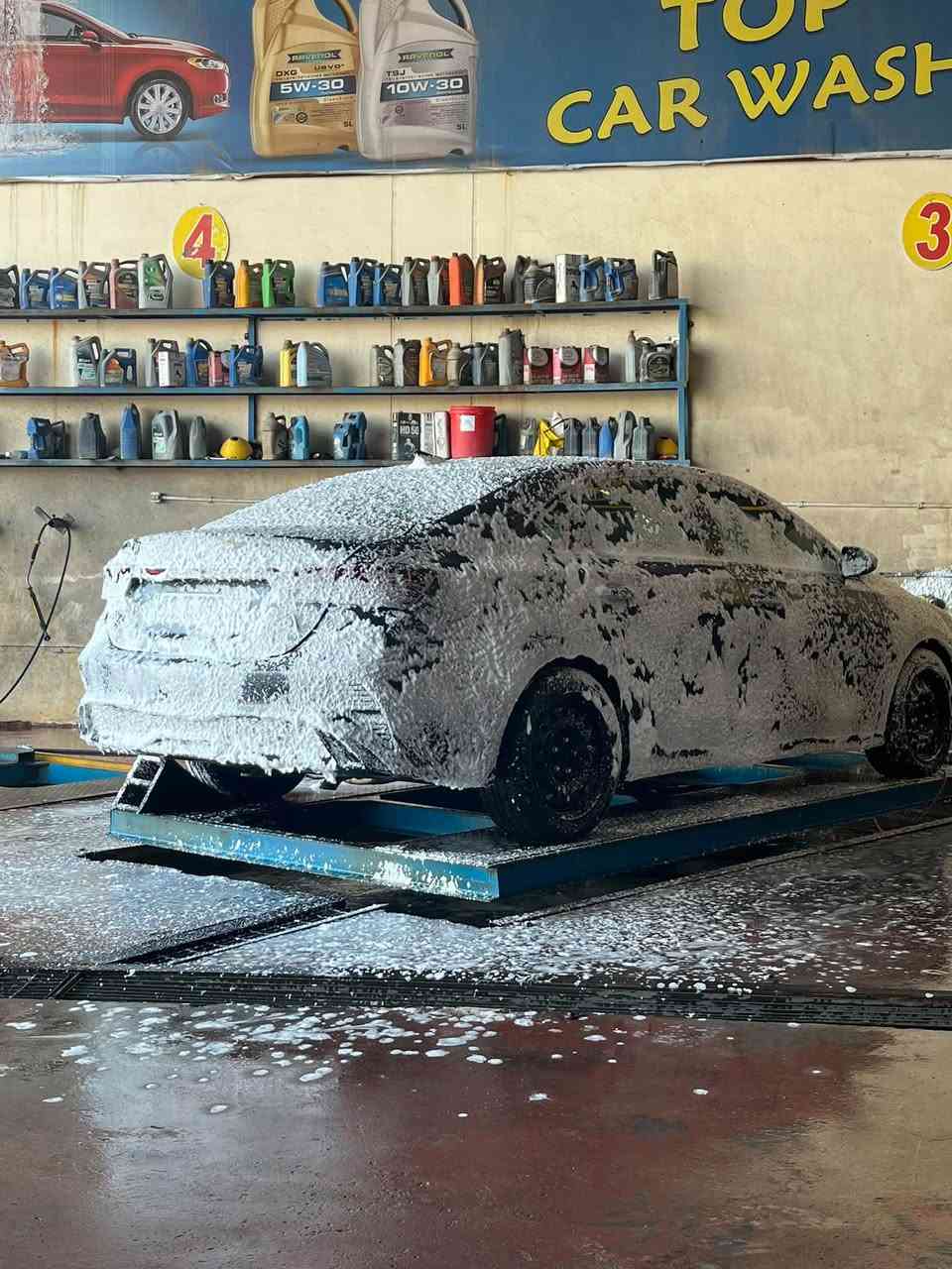السلام عليكم كيا فورتي موديل ٢٠٢٤مرقم بغداد باسمي حادثها جامغلين وبنيد  مواصفاته ماشيه 34mالمعروفه مكاني بغداد  الاتصال برقم *********** البلديات السعر ١٣٥
