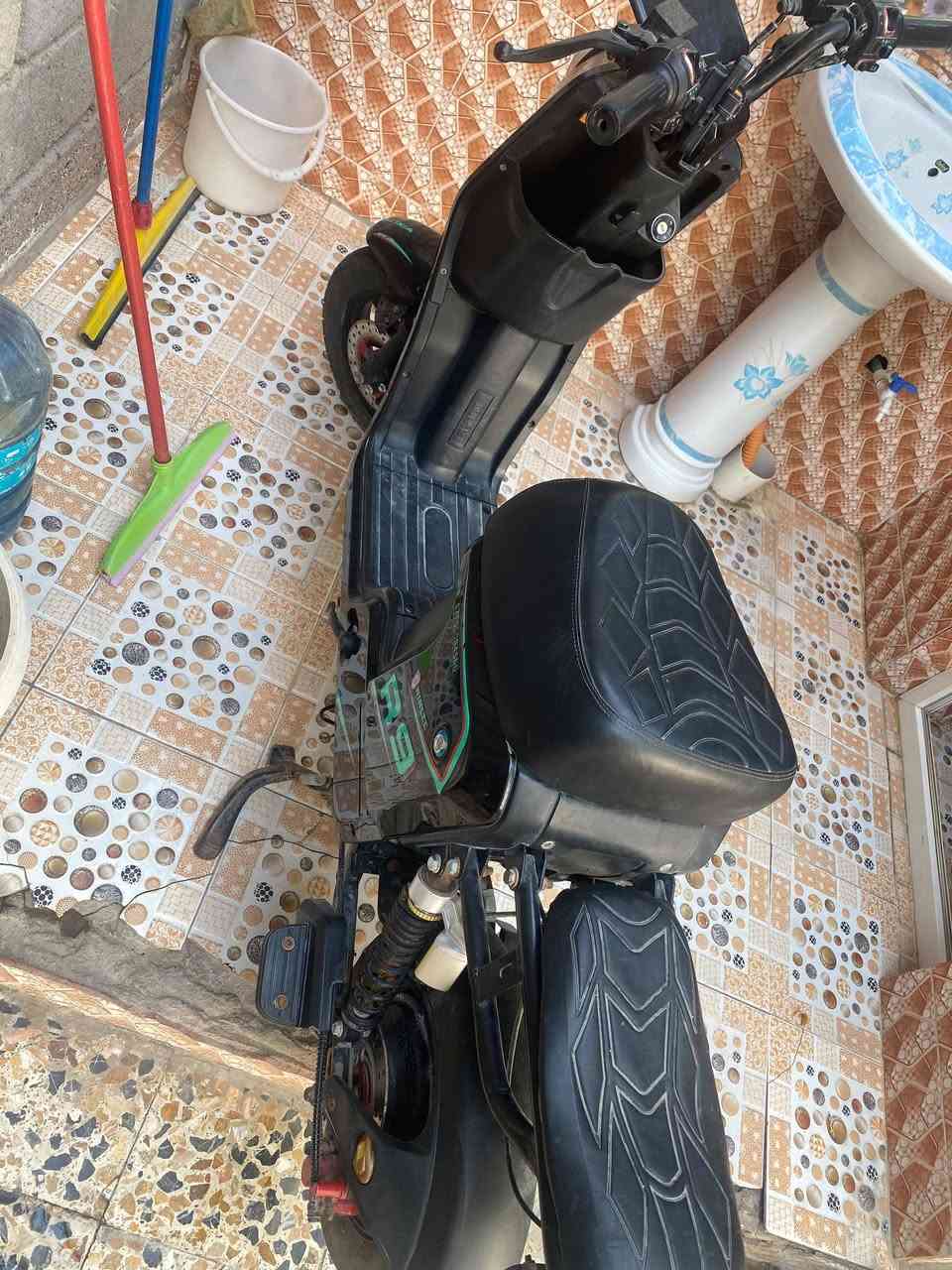 دراجه شحن للبيع اى تسعه موديل 25 بدون بطاريات بكاني بصره ***********
