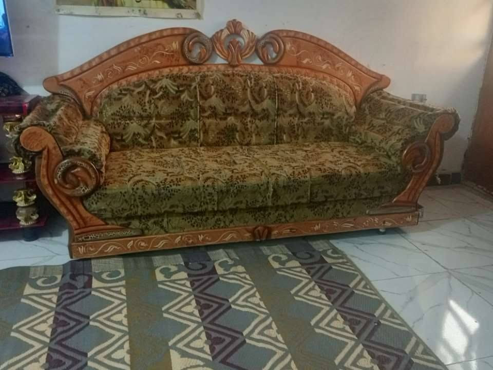 سلام عليكم غرفه مع دوشك  وتخم ب225 مكانهن زعفرانيه دور الصحه ***********تواصل واتساب
