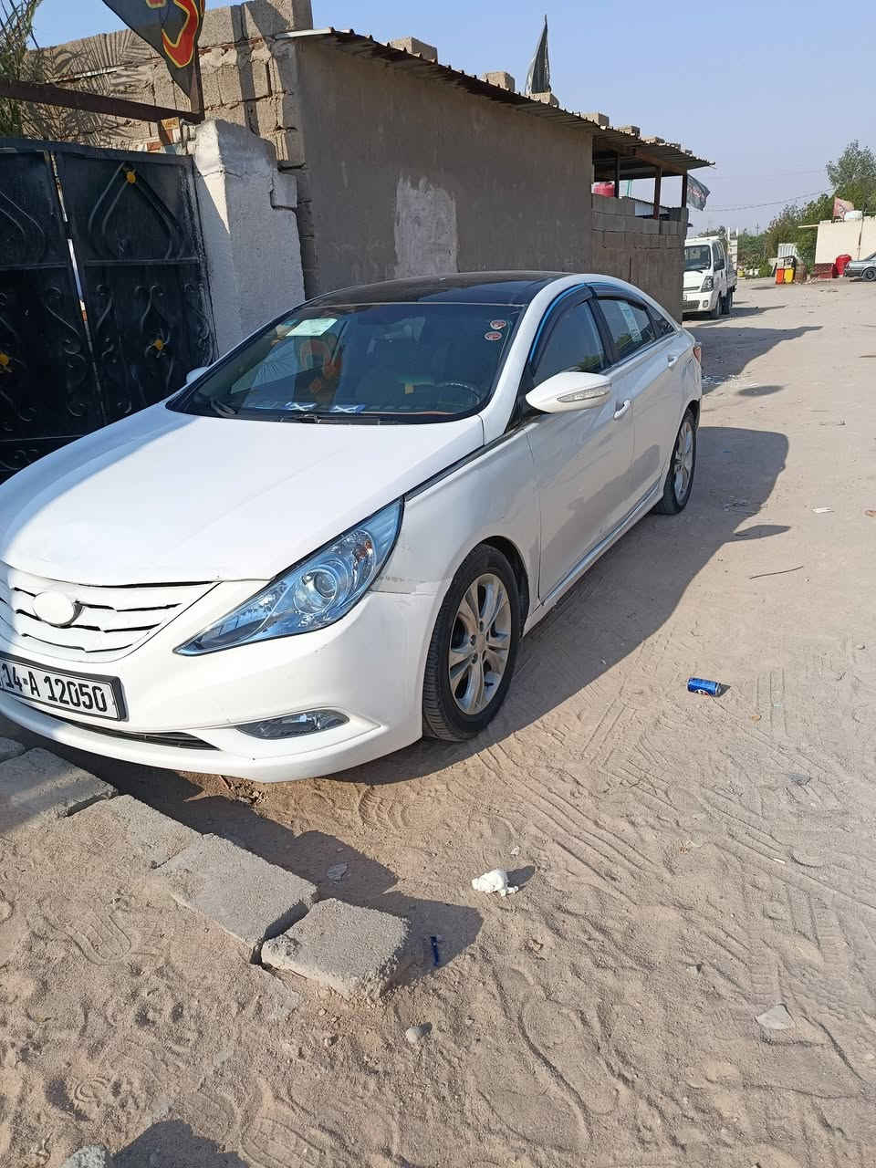 السلام عليكم سوناتا 2011 للبيع
السعر 80 ورقه مكانها البصره الزبير جاهزه گير محرك دواخل تايرات حداديه البدي شوف العين بيها صبغ
تحويل ثاني يوم 
***********
