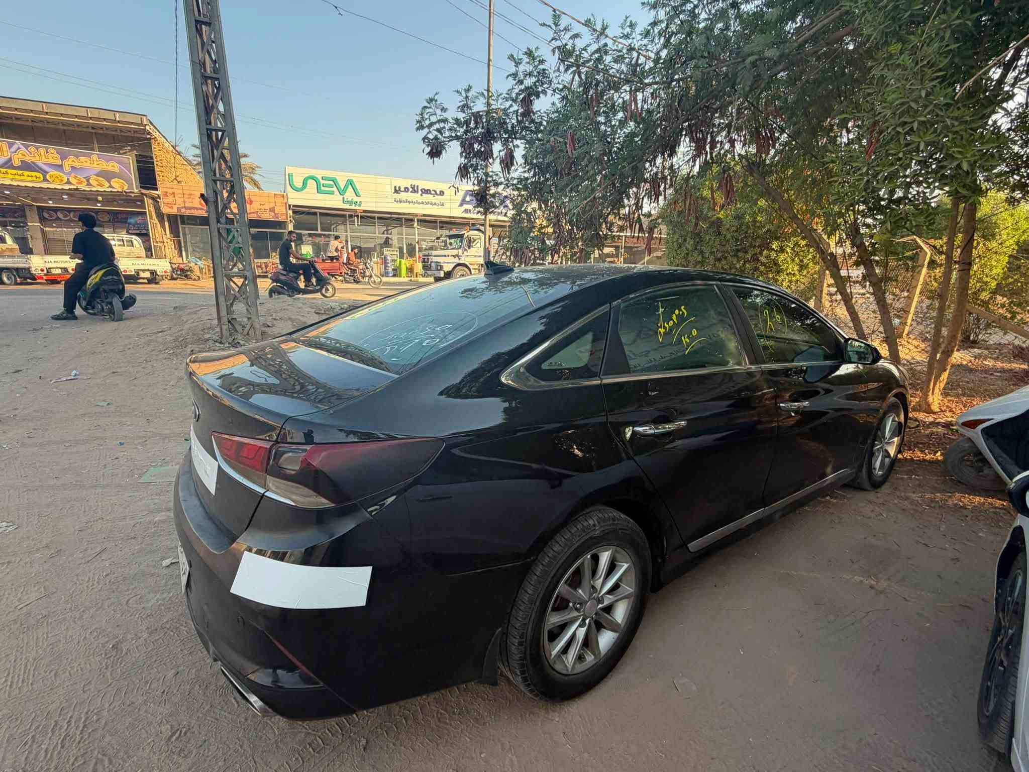 السلام عليكم

سوناتا مديل 2018 أمريكي 

مكينه 2400 جدي اي 

مكينه وكير مامفتوحات شرط الفحص  

رقم أربيل 

المواصفات 

 

يدات نيكل 

كشنات جلد 

كشن كهرباء 

شفتات ستيرن 

تحكمات ستيرن جهتين 

شاشه جبيره

كامره خلفيه دواره 

ثلاث وضعيات قياده 

تخم تاير جديد 

وبعد المواصفات معرفه 

السياره جديده بمعنى الكلمه وبعد احله من الصور 

مكان السياره بابل الكفل  

***********
