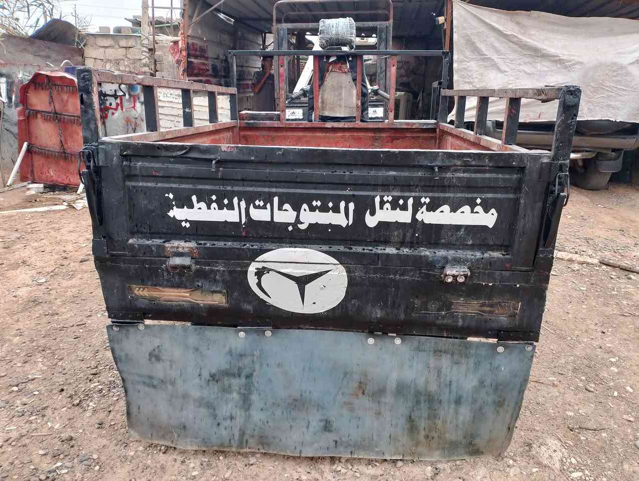 ستوته موديل 2017 بيها منفيس
محرك شرط 
كهربائيات شغاله
شاصي نظيف 
ستوته مال رزق 
سعر 650 
الموصل حي الانتصار

