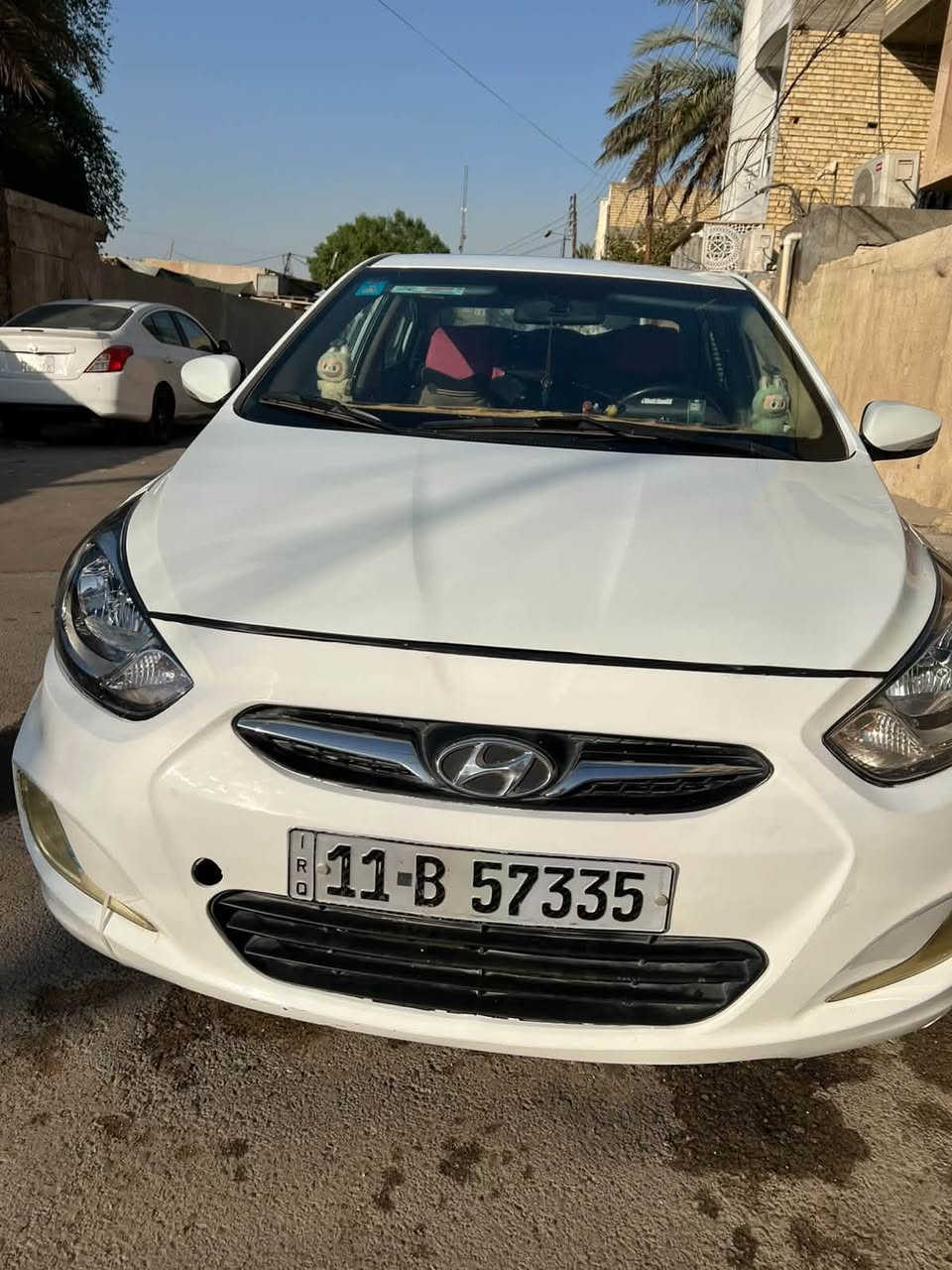 للبيع فقط
اكسنت موديل 12 
كامله سنويه لل 2031 هزه رقم إنكليزي 
مكينه 1600  دوش 
مدوشمه ال سياره وخير من الله  تبريد مكينه كير جاهزه لل اخير 
نص فول فتحه 
 جاملغ مبدل نفس ال لون 
بنيد معدل بارد 
وبارد ب داير جاملغ ال خلفي 
وصبغ قبق صندوك 

عنوانهه بغداد جكوك 

ب 83 وبيهه مجال 

***********
