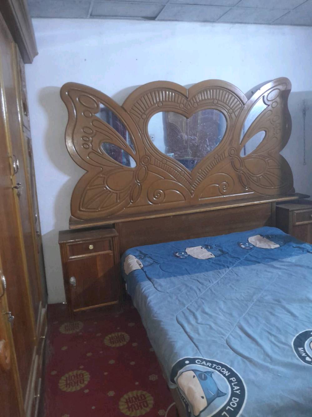 سلام عليكم غرفه خشب صاج عراقي ثقيل اصلي السعر 600 بغداد جسر ديالئ الجديد الكرغوليه سايد الواحد ***********
