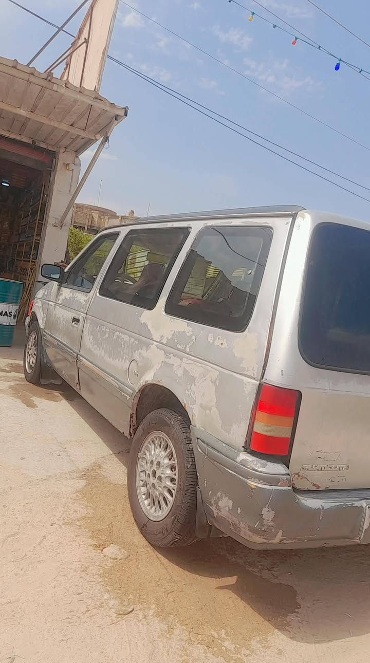 دوج اكلايزر للبيع 

موديل 93 مكينه وكير كامري ابو الجف خير من الله حداديه نص عمر ومشط كايم ولايت زنون بيها رقم نجف بأسمي مداور ثاني يوم مكاني دوانيه 

سعر32 

واللاستفسار ***********
