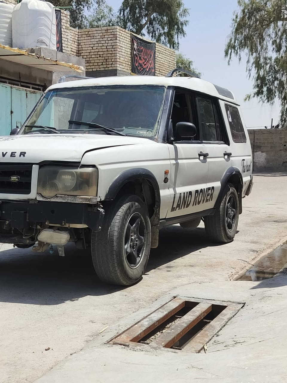 لاند روفر • رقم بصره • بغداد