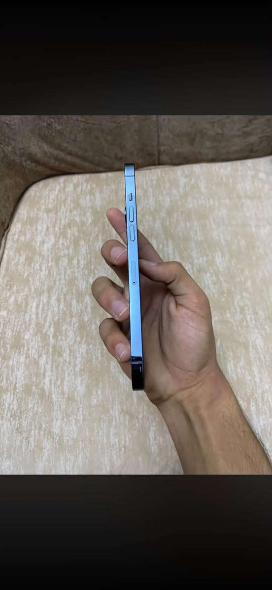 ايفون ١٢ برو ماكس • ٢٥٦ جيجا • بصمة الوجه متوقفة