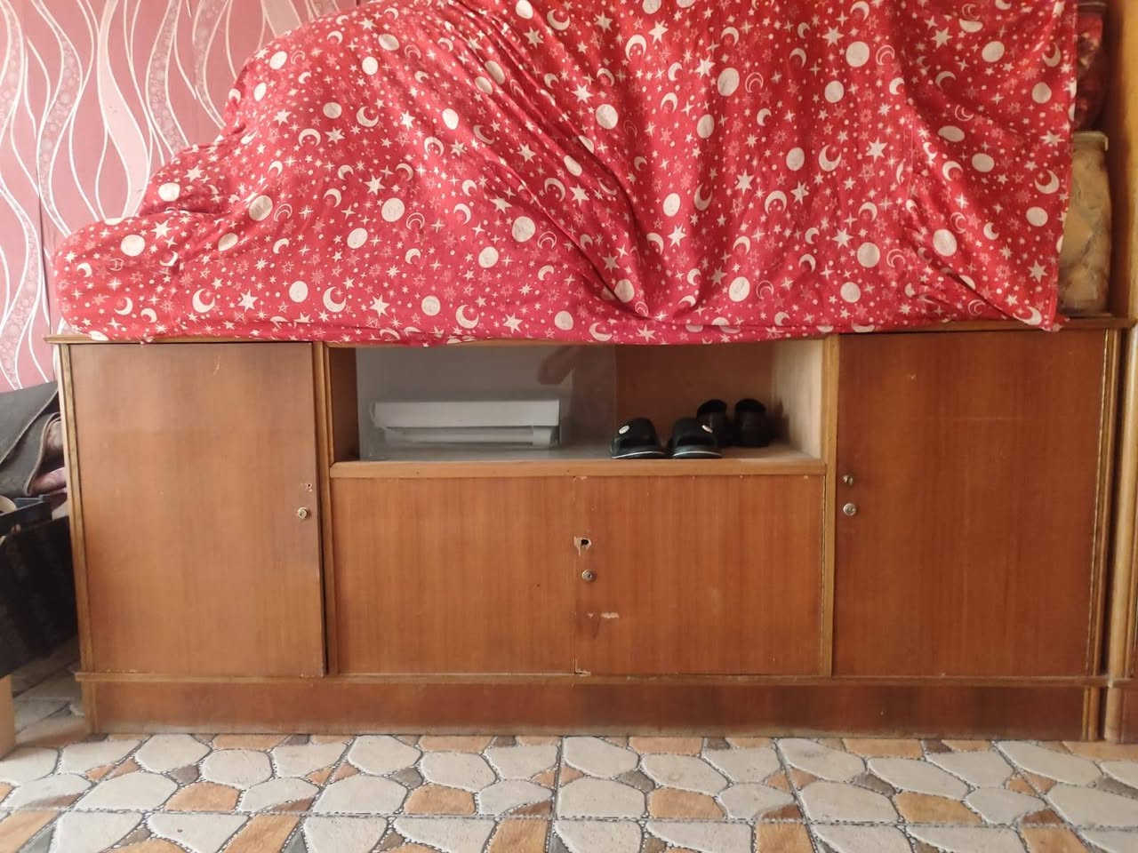 غراض للبيع كنتور ابو ثلاث بوب سعره 140 وبيه مجال
بوفيه سعره 75 وبيه ماجل بصيط
جربايه ام نفر تفصال سعره 70 وبيه ماجل بصيط
شراي يتصل مكاني مسيب ***********
