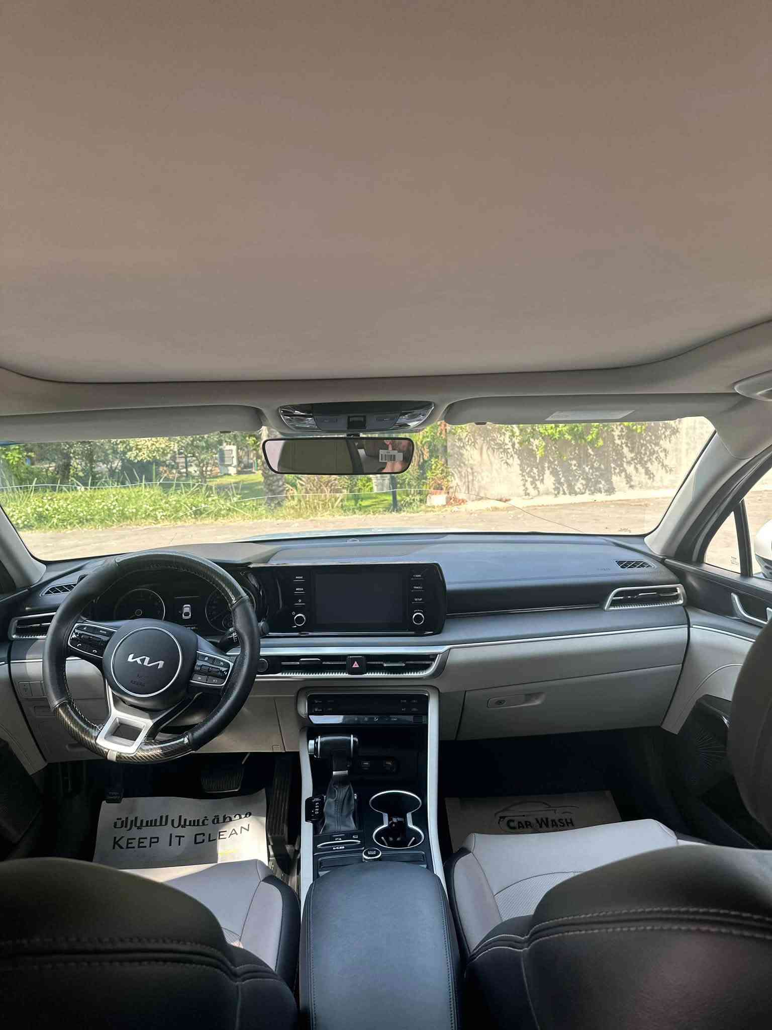 🚨 للبيع | Kia K5 2023 خليجي 🚨

🔥 كيا K5 موديل 2023
مواصفات خليجية
🔧 مكينة 2.0 لتر | 4 سلندر
⚙️ أوتوماتيك
📍 ضمان شركة الدولية
🛣️ ماشية 45,000 كم فقط
🔢 رقم بغداد

✨ أبرز المواصفات:
• محرك 2.0 لتر بقوة 152 حصان
• عزم 192 نيوتن.م
• قير أوتوماتيك 6 سرعات
• دفع أمامي FWD
• شاشة ومواصفات ترفيهية حديثة
• Apple CarPlay
• كاميرا خلفية
• حساسات ركن
• مثبت سرعة
• أنظمة أمان متعددة
• إضاءة LED
• مقاعد جلد
• فتحة سقف بانوراما
• تشغيل بصمة وتشغيل زر
• مواصفات خليجية مميزة

🟢 حالة السيارة:
السيارة نظيفة جداً وبحالة ممتازة، وبيها فقط ملاحظات بسيطة:

▪️ صبغ في بداية البنيد
▪️ بارد بسيط في الجاملغ الخلفي
▪️ غير ذلك السيارة جاهزة للفحص والبيع.

💰 السعر: 180 ورقة فقط

📍 مكان السيارة: بغداد – سبع أبكار

📞 للتواصل:
***********

⚡️ السيارة تستاهل الفحص، والفحص على المشتري.
