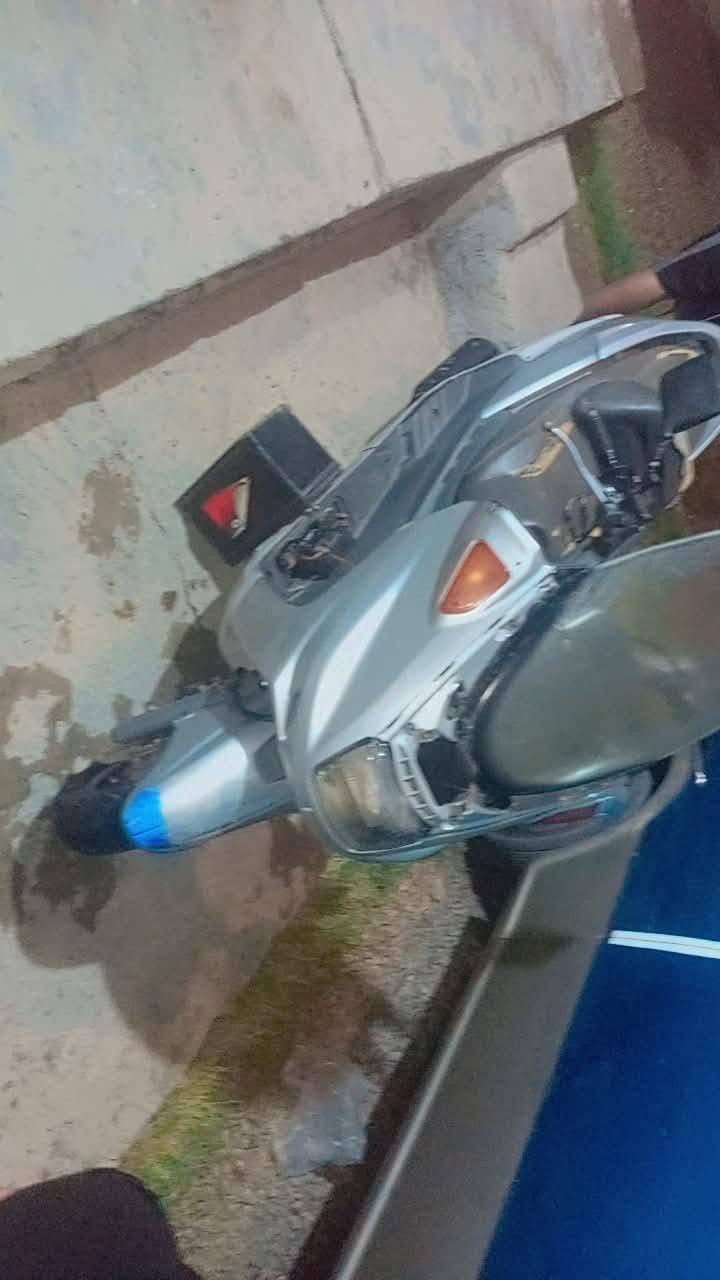 السلام عليكم دراجه متوازيه للبيع ماجسته دراجه نظيفه وحلوه مال جني دراجه وناقصها لو برغي تاجي الطارميه متوازع البيع اتصال على رقم الهاتف يتوفر بيه واتساب*********** متوازع البيع وهذا الرقم يتوفر بيه واتساب
