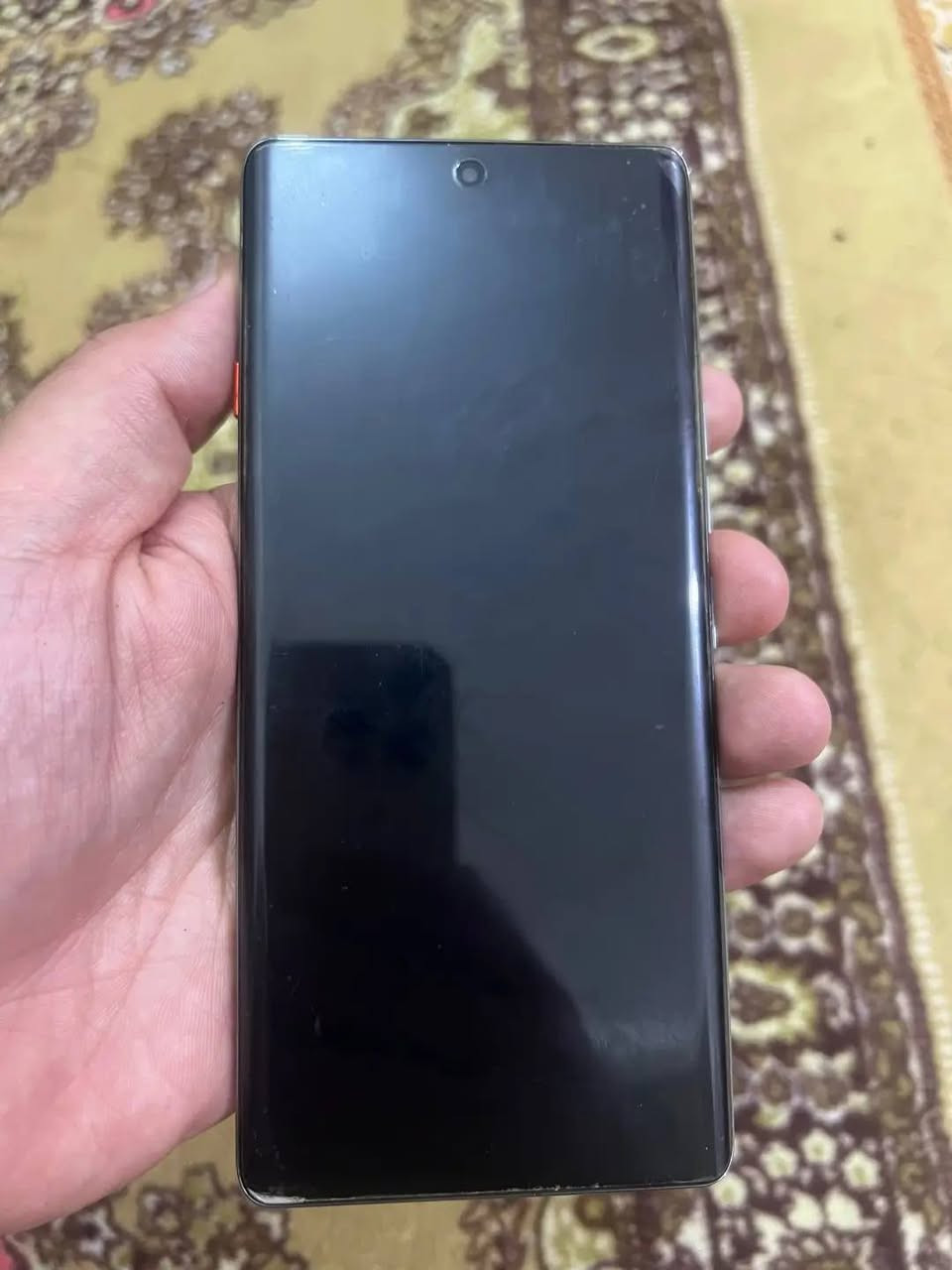 تكنو كامون 40 برو 5G TECNO CAMON 40 Pro✨ 5G

رام12+12

ذاكرة256

شاشة 144هيرتز فول دقة

بطارية 5200
مواصفاته معروفة...
موبايل جديد كارتونته وملحقاته كلهن موجودات
#السعر_420 وبيه مجال
#العنوان: ذي قار _ سوق الشيوخ  
#للتواصل: ***********
