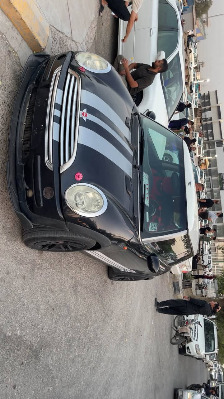 ميني كوبر موديل ٢٠٠٨گيرمه كينه ي بيلاد گير توماتيك ته بريت به شه رتي گيرمه كينه ره قه مو باركودي هه يه شوين كه لار سعري ٤٠وه ره قه  براوه يه ***********
