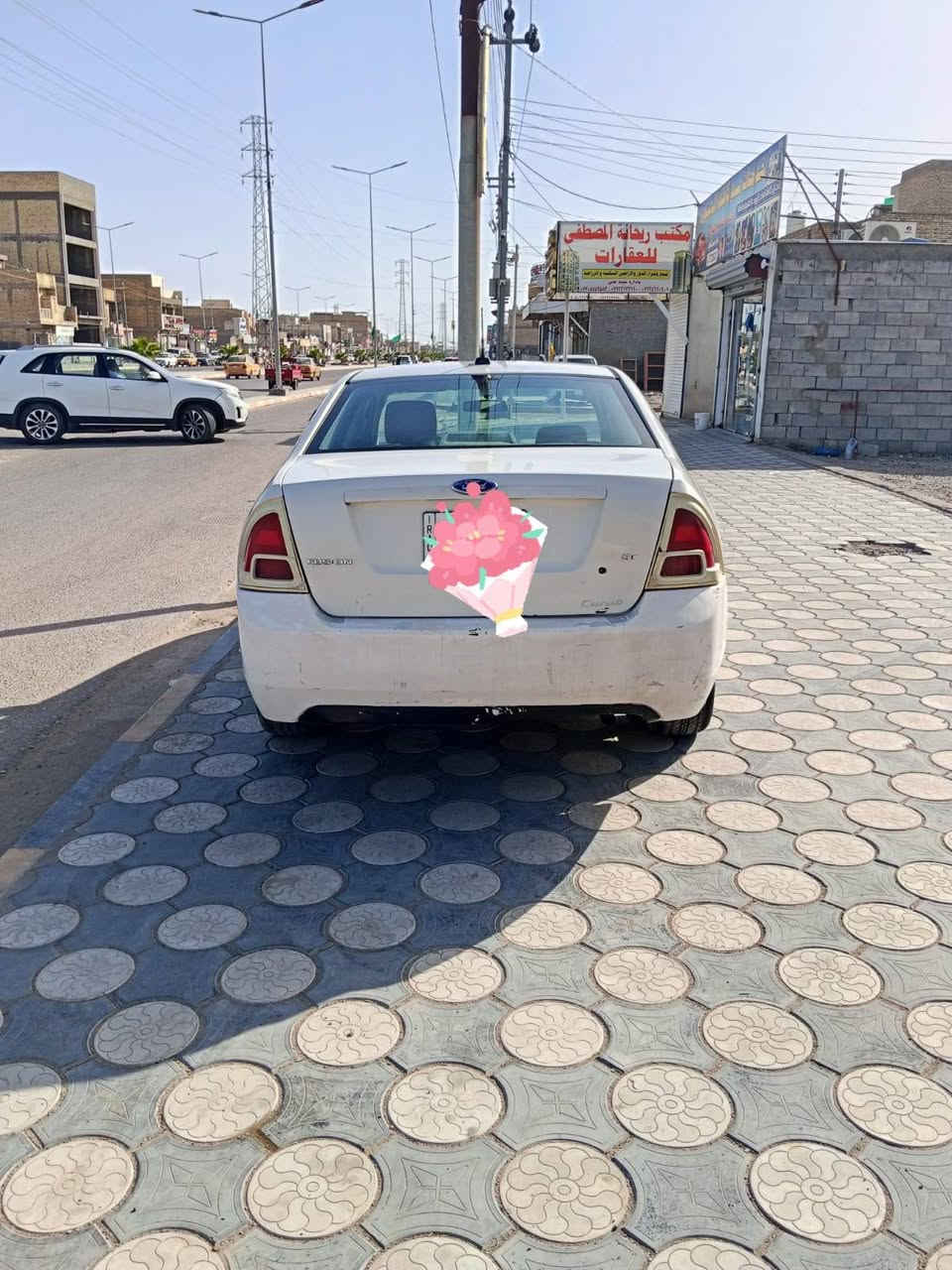 فورد فيوجن موديل 2008 امريكي كير ومكينه وضفيره كفاله سنويه منتهيه صاحب السياره موجود بالعماره ضررها فقط خشم البنيد والباقي شوف العين حداديه نص عمر رايدها ب 35 وبيها مجال للاستفسار *********** واتساب او اتصال
