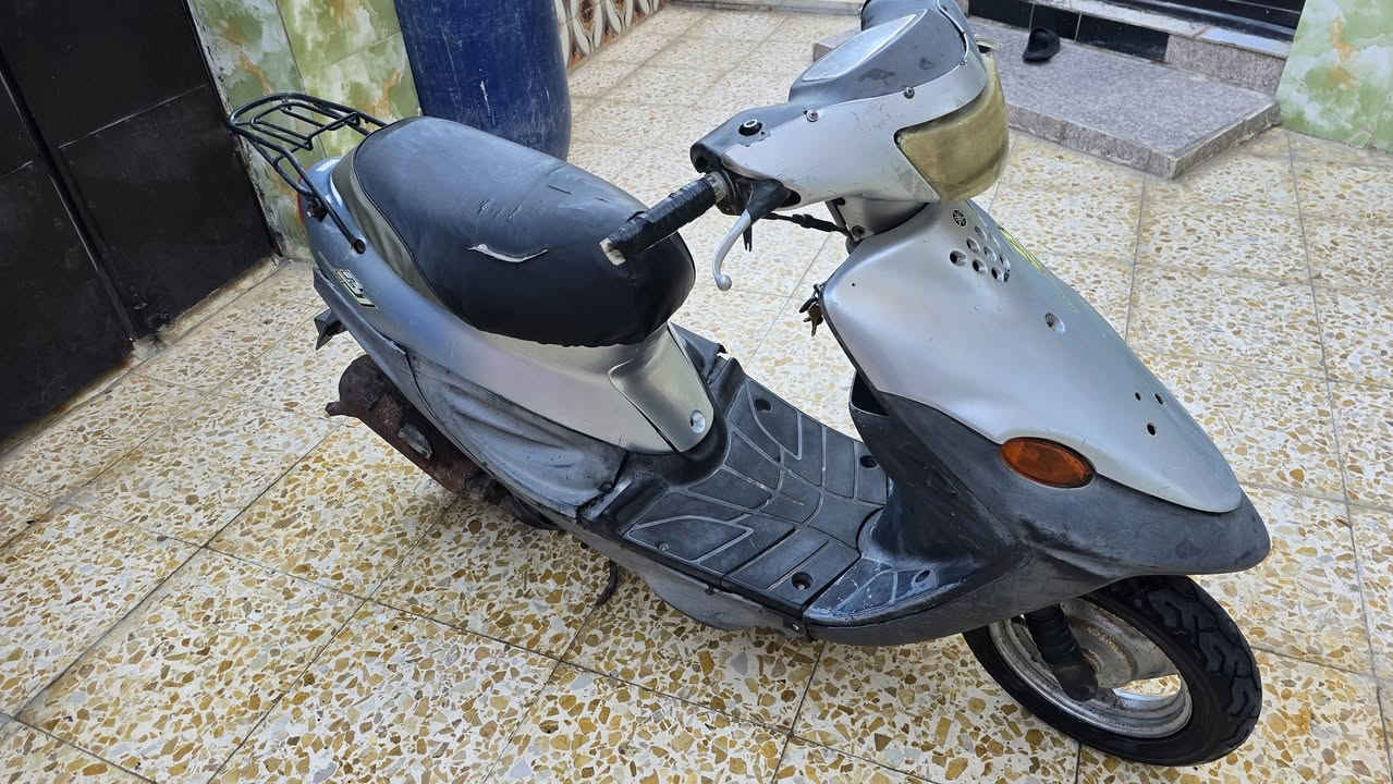 دراجه بيجي للبيع
دراجه شغاله ومكينه ناعمه تخبل هندر واحد .  نقص دكمه سلف وقفل جنطه ولايت . زوج توير توني شادلها السعر خاص 
***********
