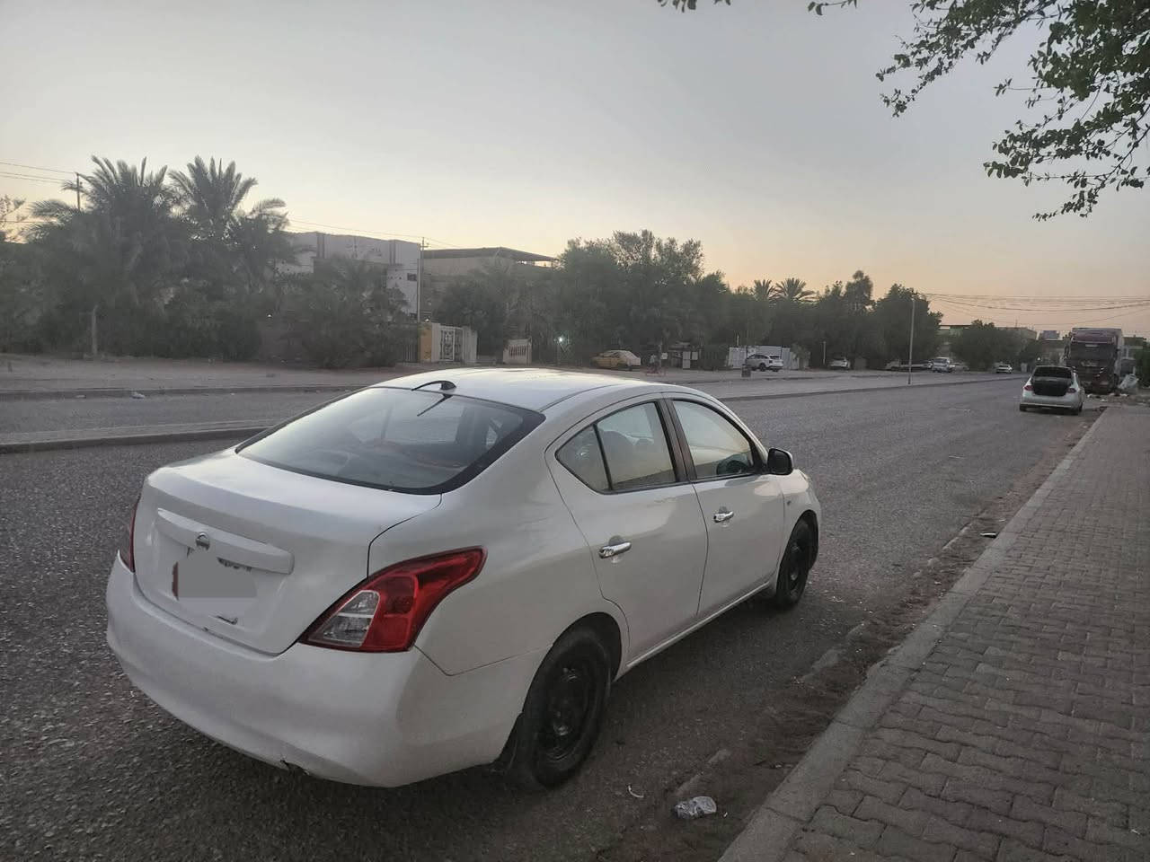 صني موديل ١٧ كصه جنطه كير ومحرك وتبريد مكفول سياره جاهزه مكانه نجف ٣٠ وبيه مجال قليل اي استفسار ع هذه الرقم ***********
