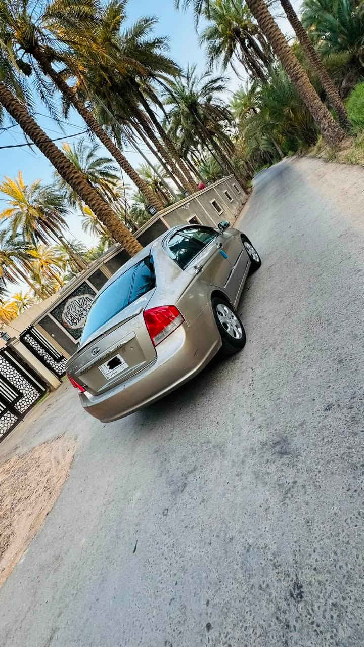 للبيع سبكترا 2007
سياره فقط بيهه جراد مكينه٢٠٠٠
مكينه وكير مكفولات وتبريد شغال
مكان سياره كربلاء 
السعر ٧٠وبيهه مجال قليل 
***********
