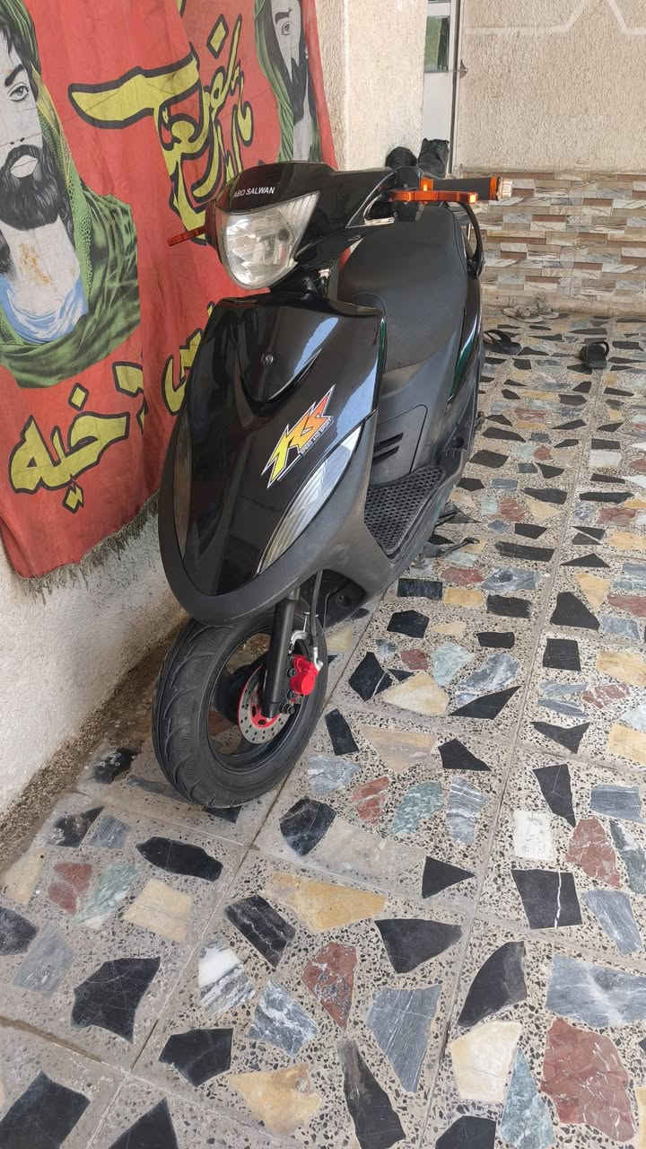 دراجه ماكس للبيع رمبه منزلها سالي شهر ونص مكفوله من كلشي نكرة سلف سعر 850 الف مكاني المدينه صدر الحميدية ***********
