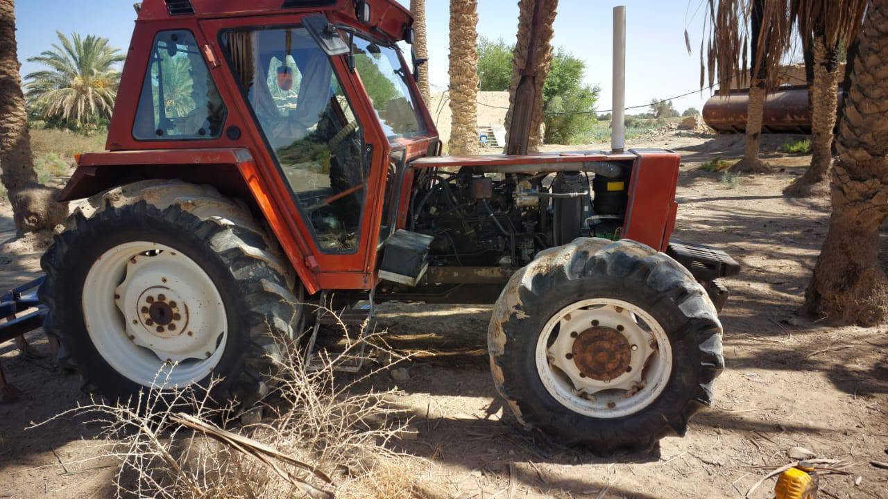 السلام عليكم مكينة 110للبيع رقم واسط بسمي مكفولة من الفتح تبريد شغال مكينة خير من اللة ***********
