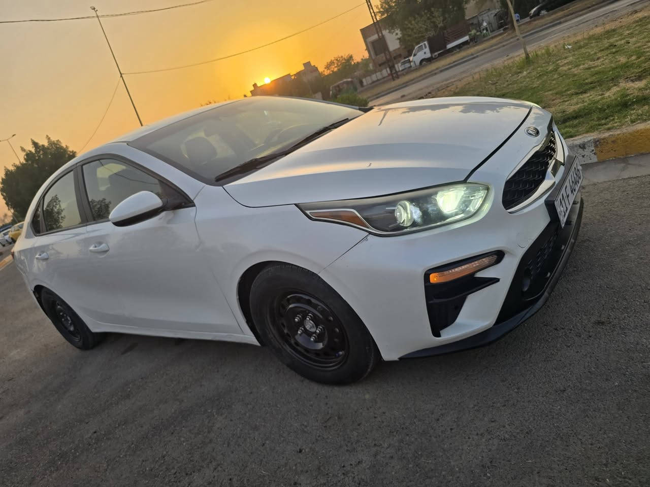 السلام عليكم .فورتي موديل.2019..
الون ابيض .مكينه 2000دوش .كير اي تي ..
حادثه من امريكا.دعاميه الاماميه فقط .وبلعراق بيه رش اثر شخوط وطخات خفيفه بدون دواخل ..اربع قطع فقط ..
وسوناره وصور حادثه بلمنشور ..
السياره جاهزه .مواصفات ..كير ثلاث وضعيات رادارامامي .
شاشه كامره تحكمات .قياده ذاتيه وبعد بيه هواي مواصفات
رقم بغداد دولي،بسمي حزه جديده سنويه جديده تحويل مباشر 
السعر (118)والشراي يدلل ..العنوان بغداد الكرخ شهداء السيديه 
قرب تقاطع درويش ولتفاصيل اكثر الاتصال على الرقم ....
***********...علي ..تحياتي للجميع .....
