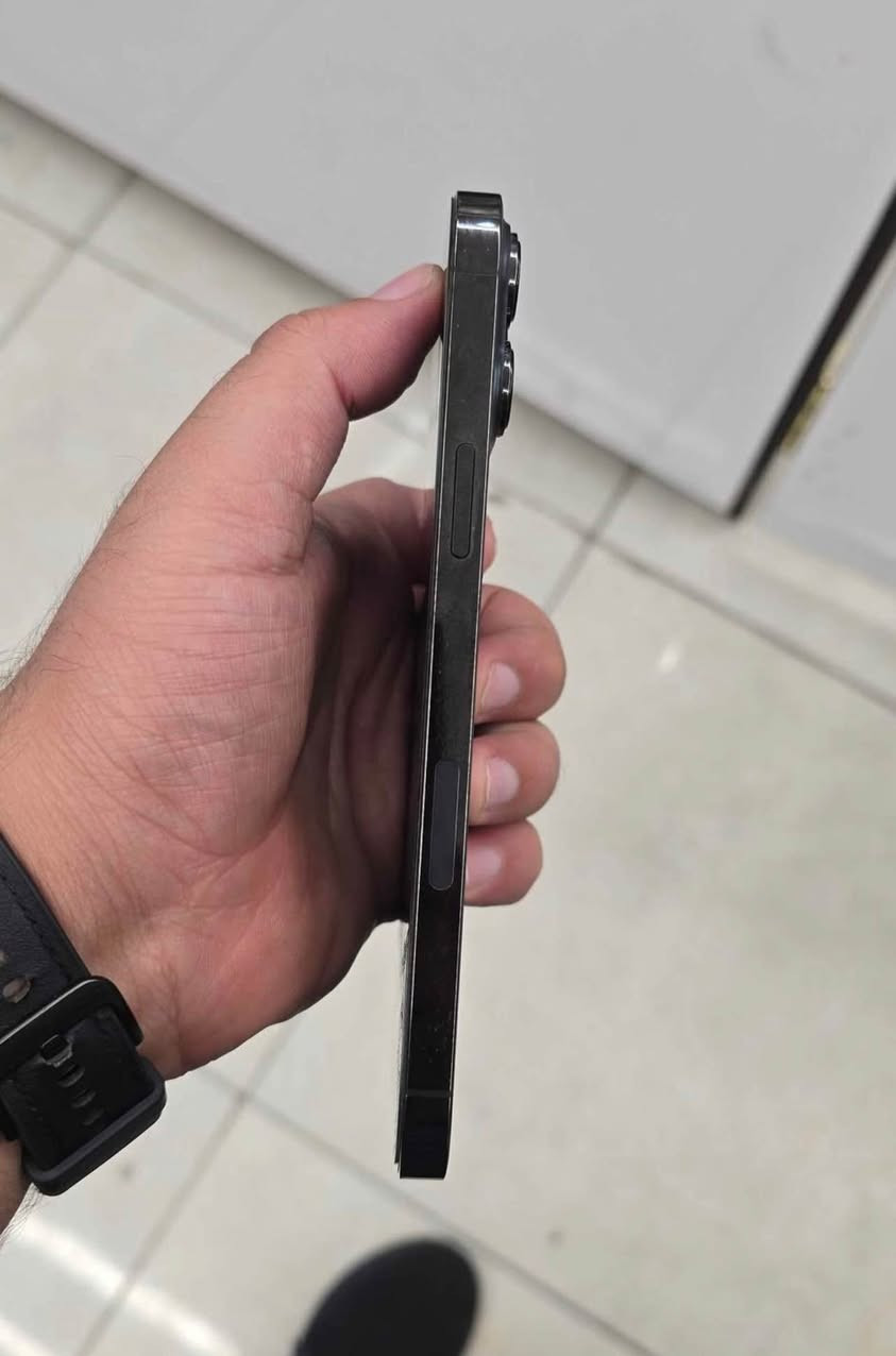 iPhone 13 Pro Max black
Battary 87 biladi 
1sim esim 128gb 
Mobailaka zor xawena be ayba bashartta 
Nakrawa be dastkari hamu gyani biladiya 
La hawler geandn niya musteri tel bka maqamlay kam 430 dolar mobailaka yak dasta *********** أربيل, العراق
