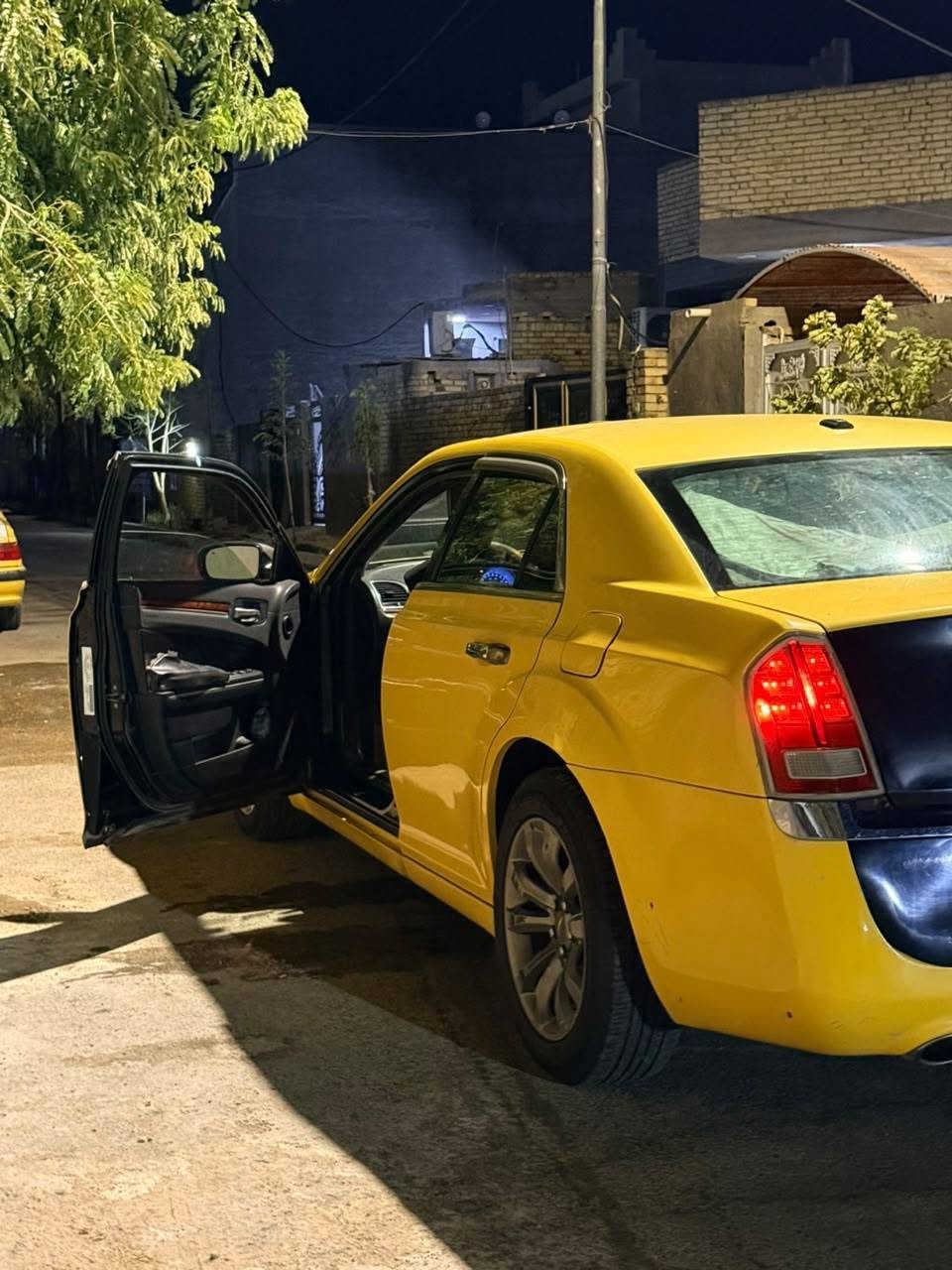 بالسلام عليكم اوباما موديل 2014للبيع مكاني واسط بيها بابين الاماميات تبديل فقط ونقصها تبريد وگف السعر 155 اي استفسار اتصال ع الرقم ***********
