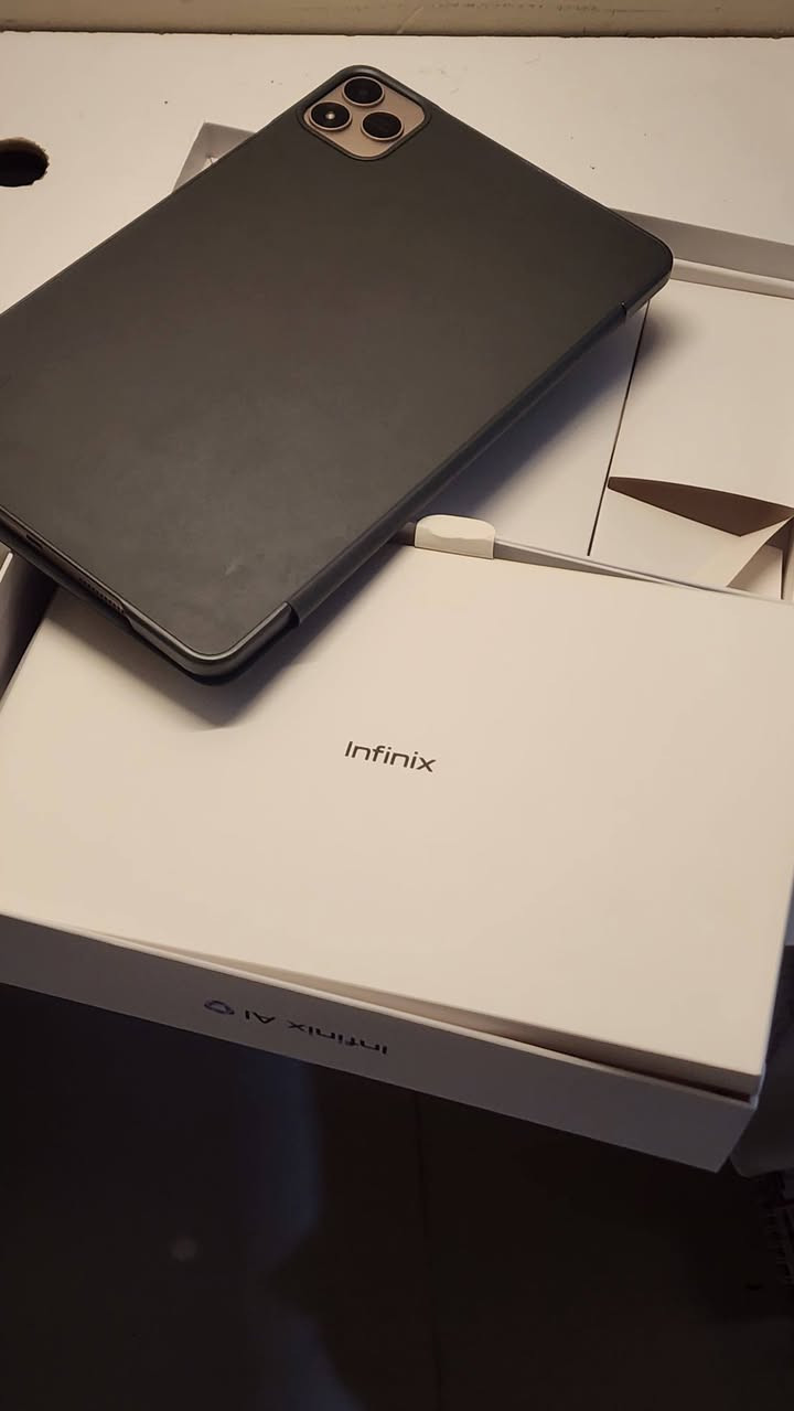 infinix xpad 20 pro للبيع
مستخدم 3 اشهر كامل ملحقات اخو الجديد 
سعرة 260 المكان بغداد الثعالبة ماعندي توصيل الرقم***********
