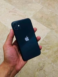 ايفون ١١ • ذاكرة ٦٤ • بطارية ١٠٠%