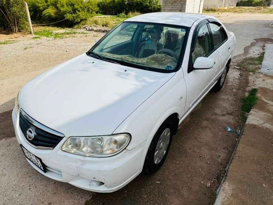 سني ٢٠١٠ ياباني رقم سليمانية باسمي هزة جديدة محرك ابيض مكفولة من ضربة والصبغ حدادية تخم تاير ١١٣ وبيها مجال 
ديالى المقدادية
هاتف*********** المقدادية, ديالى
